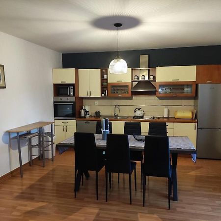 Apartment Cengo คาชเตลา ภายนอก รูปภาพ