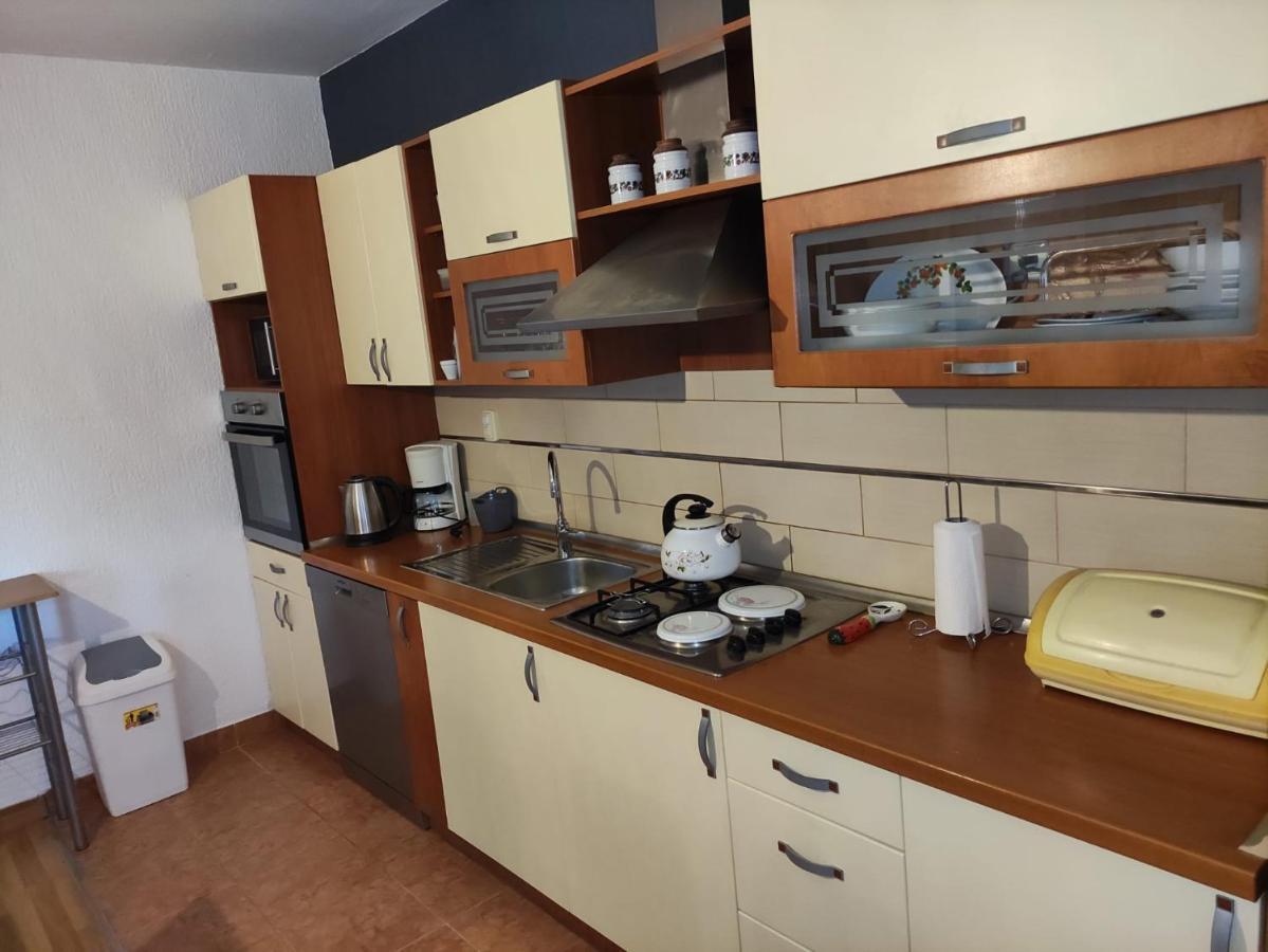 Apartment Cengo คาชเตลา ภายนอก รูปภาพ